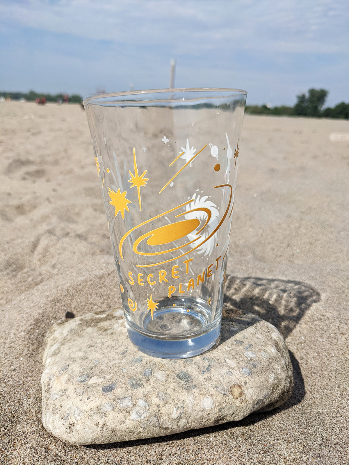 Secret Planet 16oz Drinking Glass
