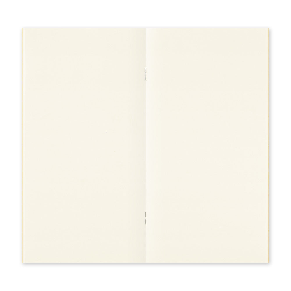 TRAVELER'S notebook 025 MD Paper Cream
