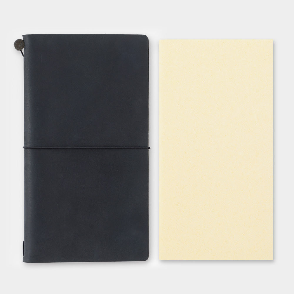 TRAVELER'S notebook 025 MD Paper Cream