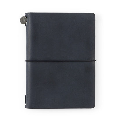 TRAVELER'S notebook Black (Passport Size)