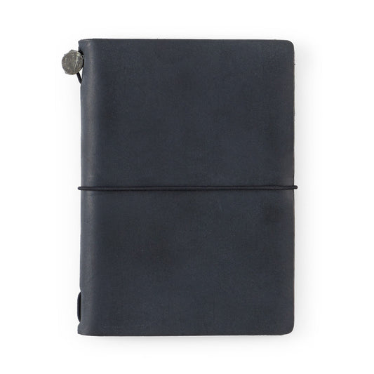 TRAVELER'S notebook Black (Passport Size)