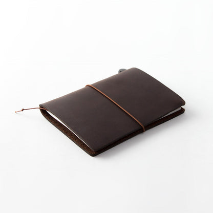 TRAVELER'S notebook Brown (Passport Size)
