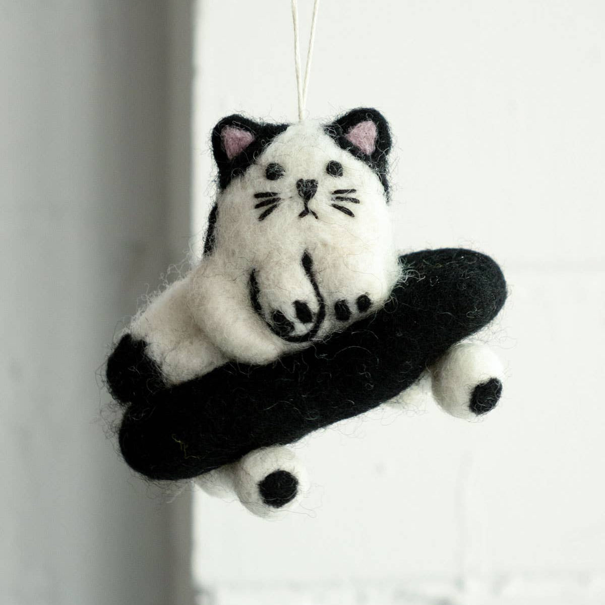 Sk8 Cat Felted Wool Ornament