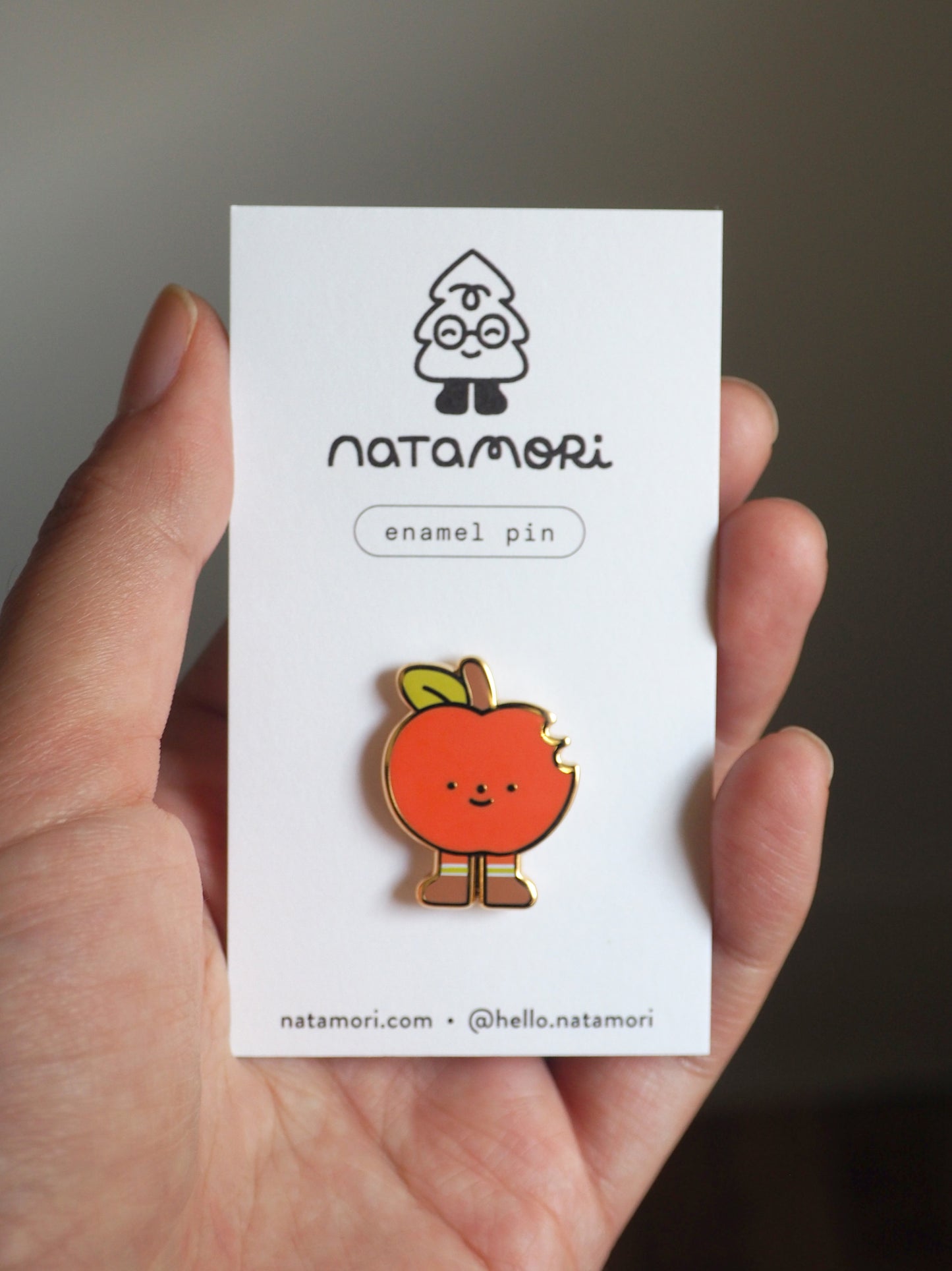 Apple Pin