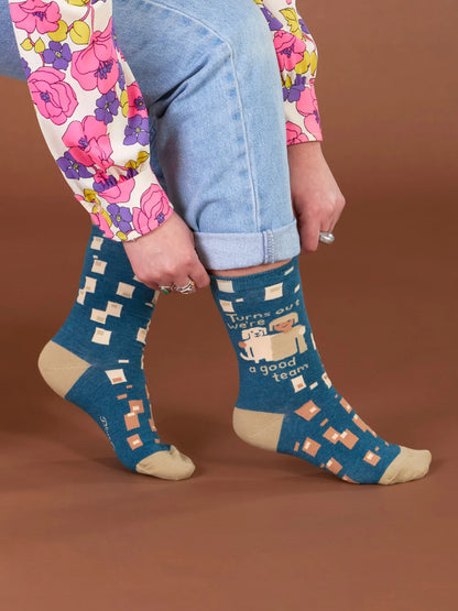 We're A Good Team Crew Socks - W