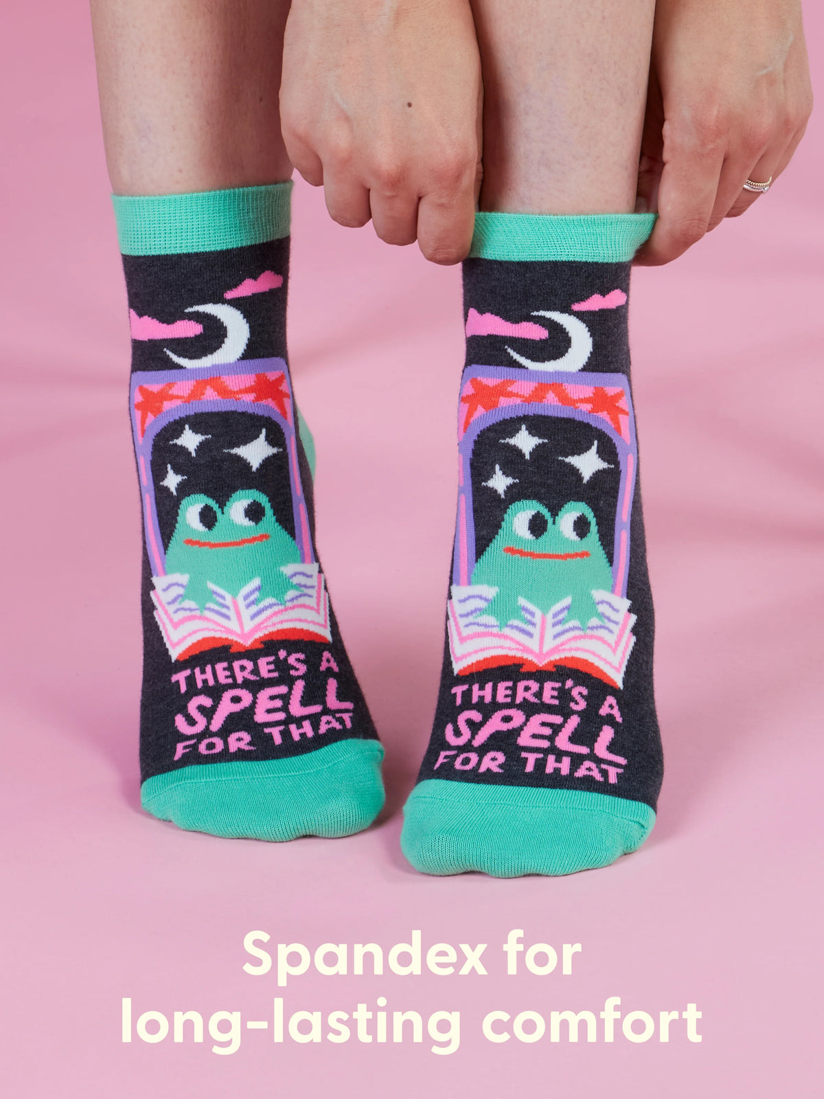 There's A Spell Ankle Socks - W