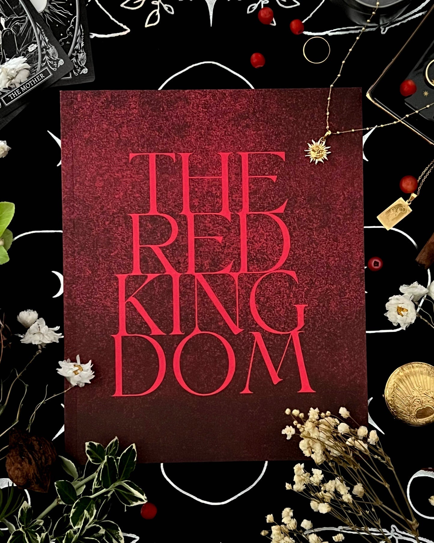 THE RED KINGDOM Zine